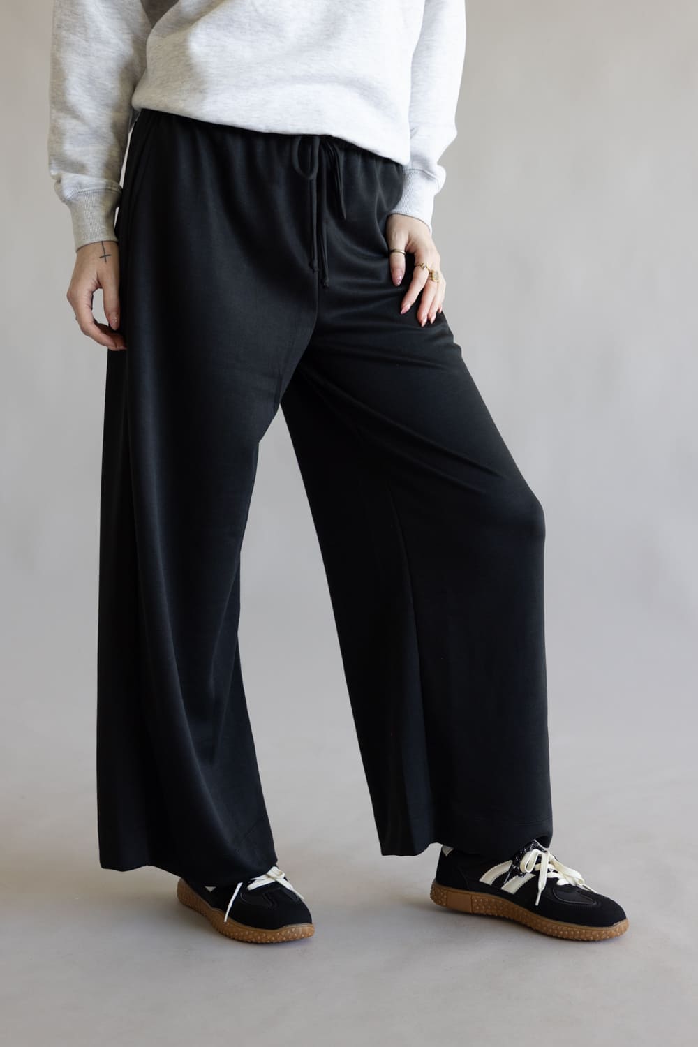 Ruffle Waist Modal Wide Leg Pants for Women in Black | VJP700007