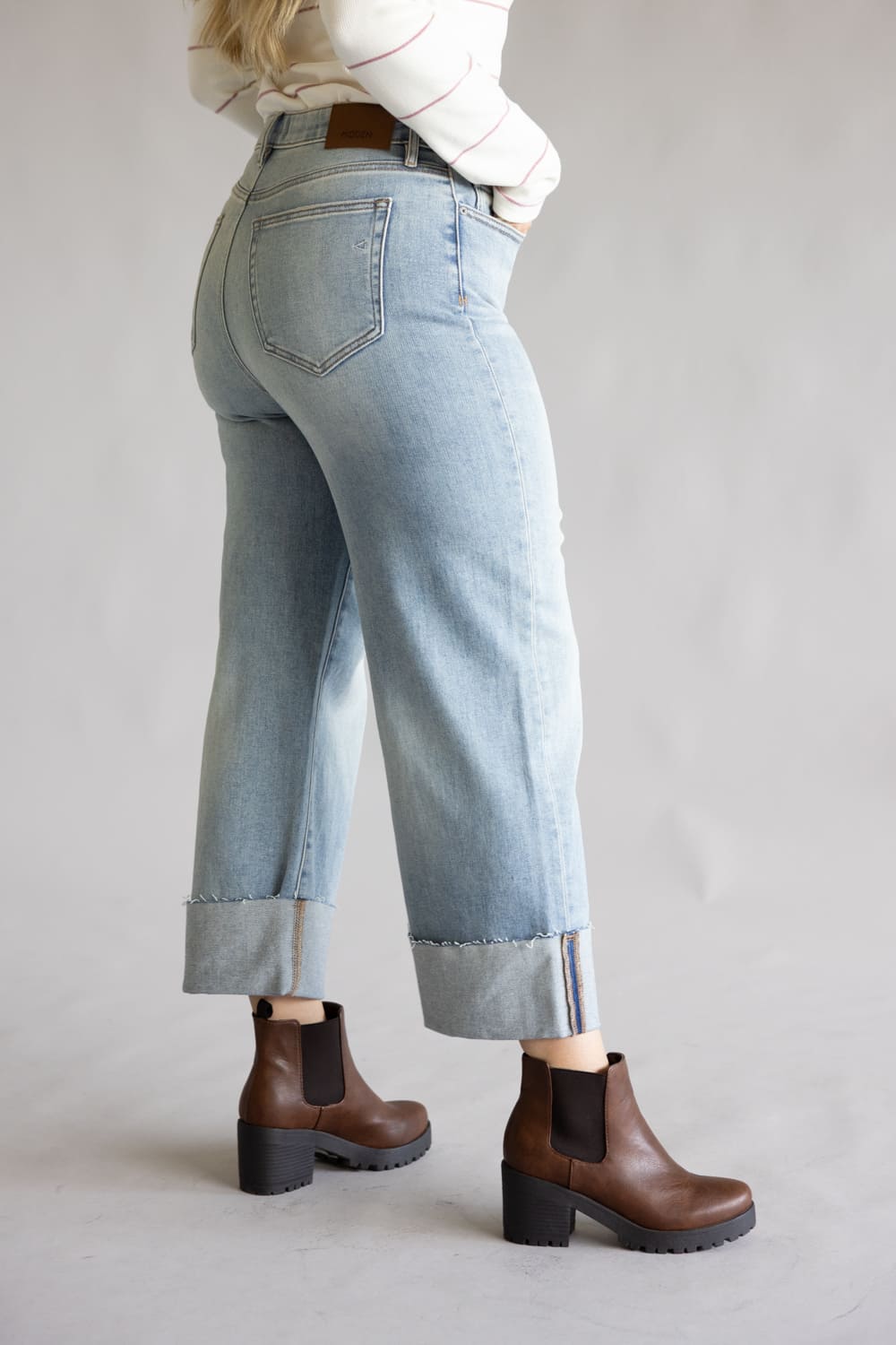 Hidden High Rise Ella Crop Straight Leg Cuffed Jeans for Women