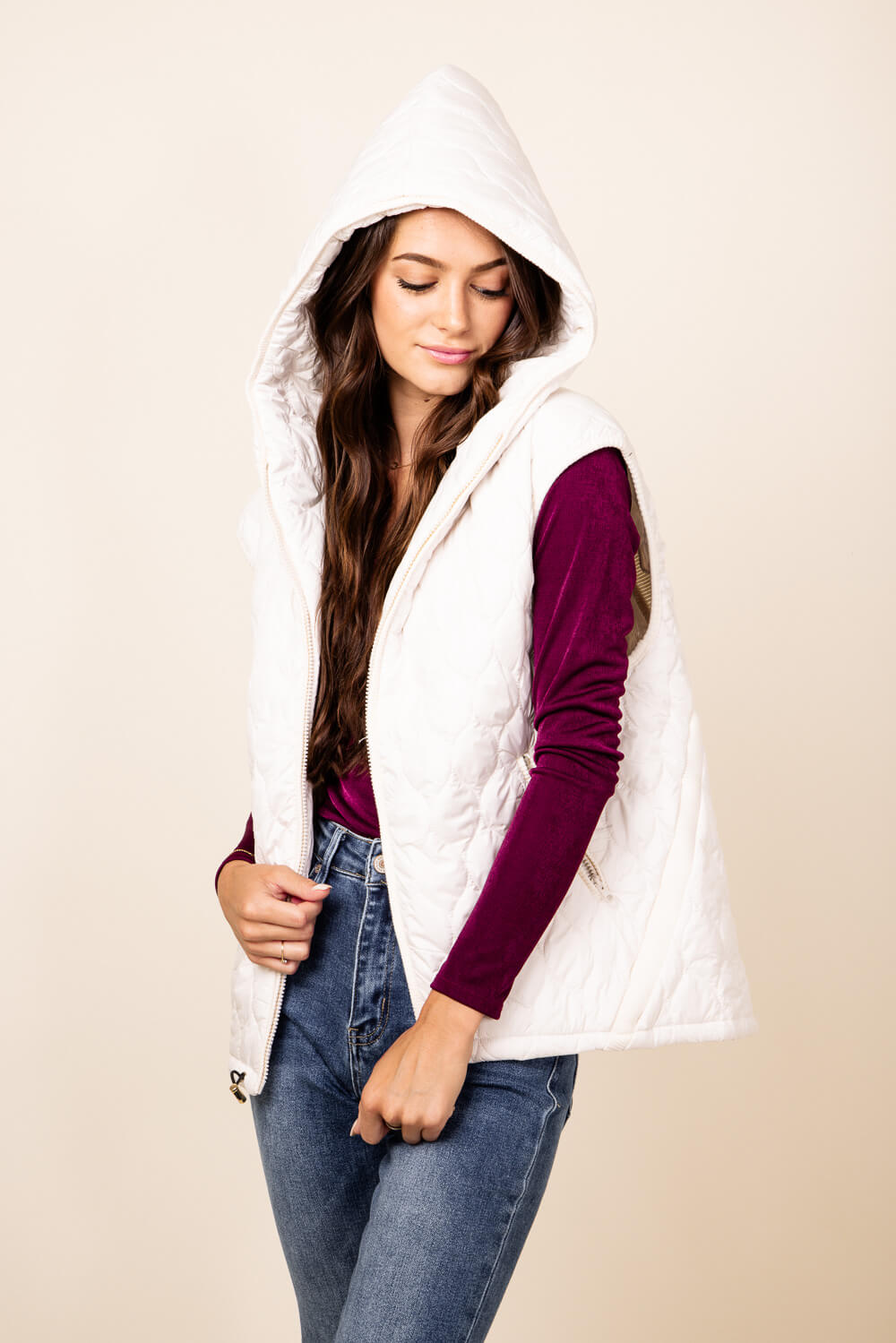 Hooded Quilted Zipper Puffer Vest for Women in Beige IV413-BEI