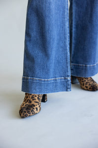 Judy Blue Mid Rise Retro Wide Leg Jeans for Women