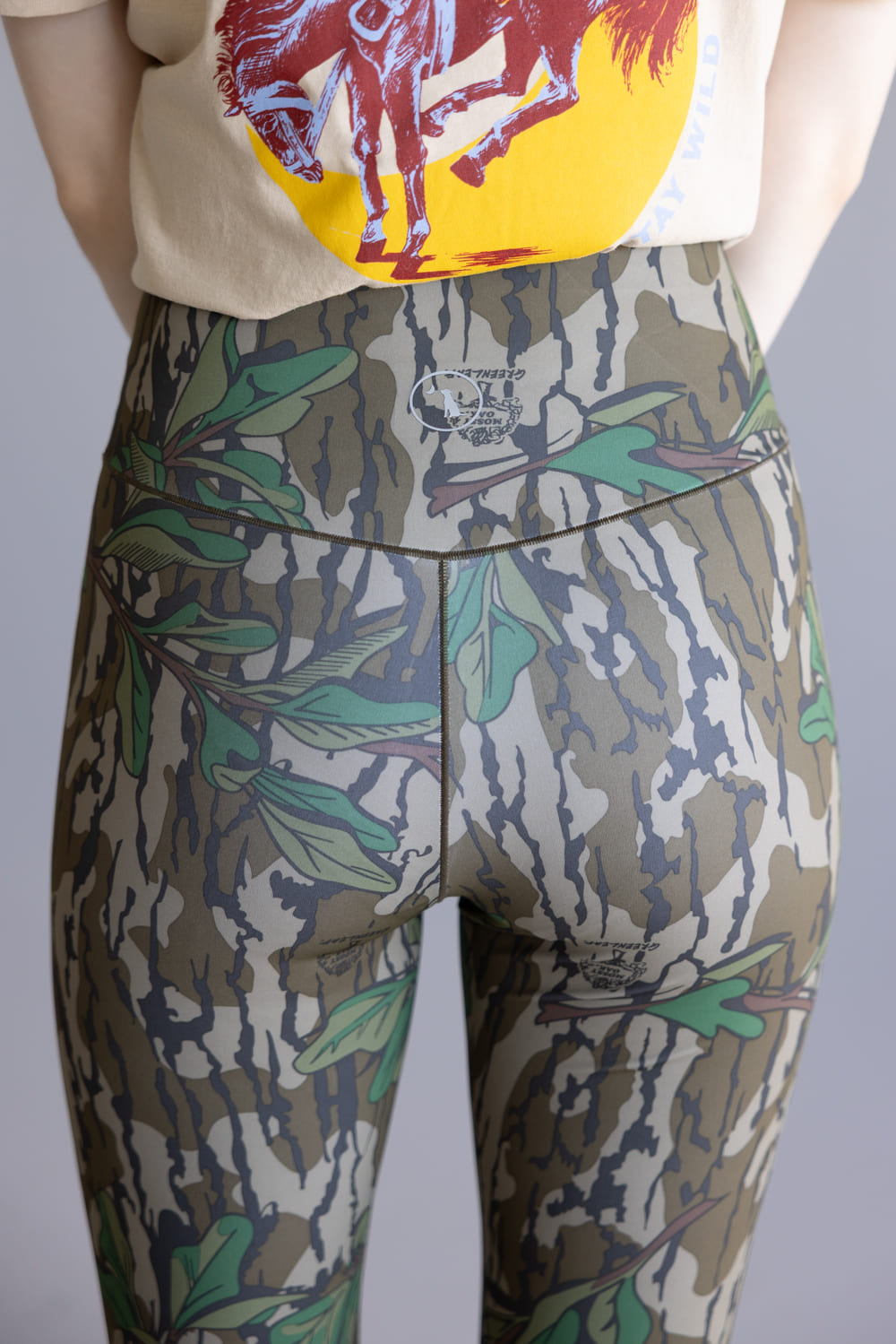Local Girl Cross-over Waistband Flare Leggings for Women in Camo