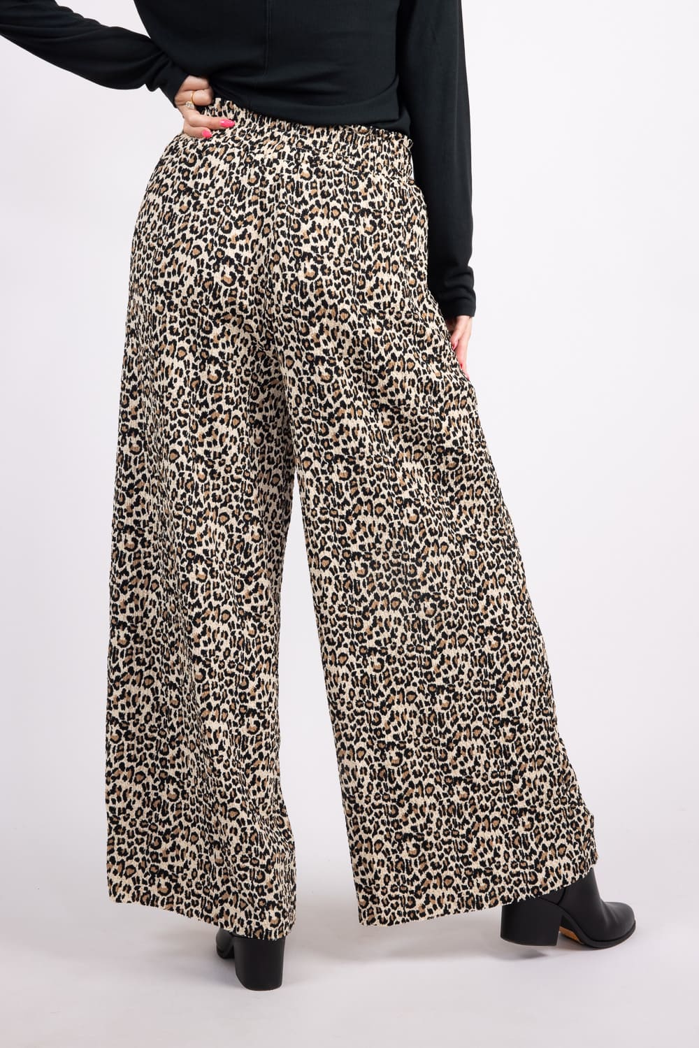 ☆ 試着のみ ☆ MEDI TWIN CHEETAH SCARF PANTS Ameri（アメリ）の「MEDI TWIN CHEETAH SCARF PANTS（その他
