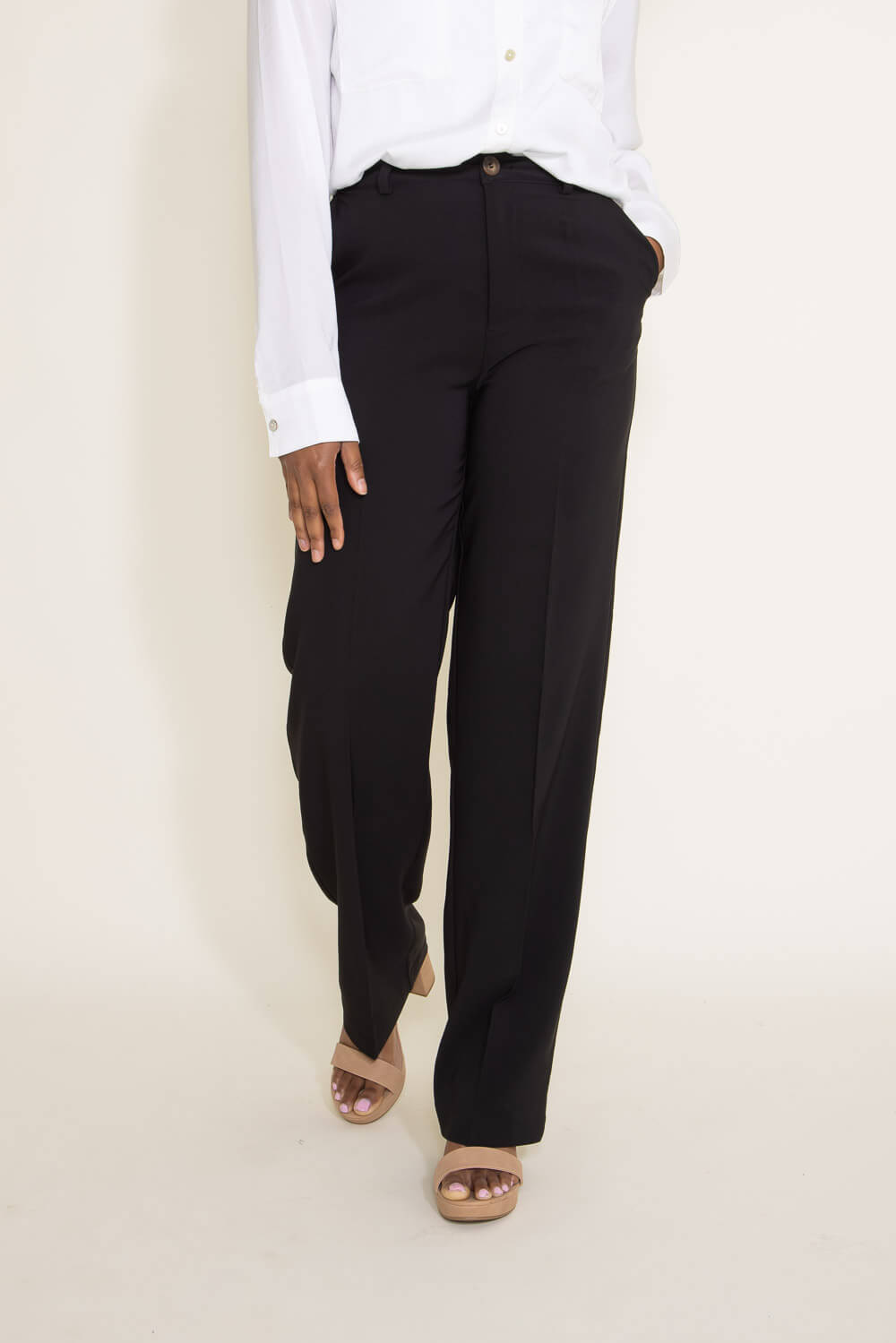Cotton Ladies Trouser, Size : M, XL, Feature : Attractive Design,  Comfortable at Rs 200 / Piece in Madurai