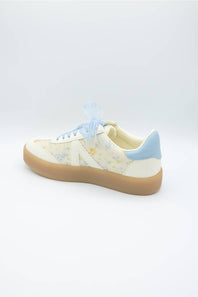MIA Axel Sneakers for Women in Blue Floral; Sneaker with light blue laces and sole on a white background