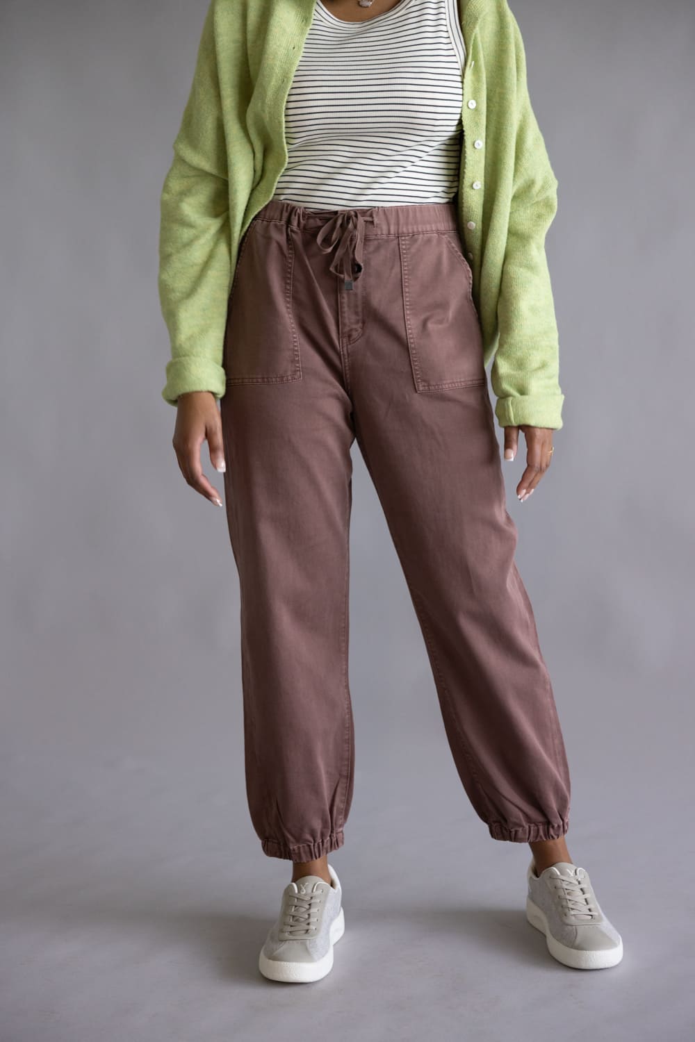 Mica Cropped Jogger Pants for Women in Cocoa