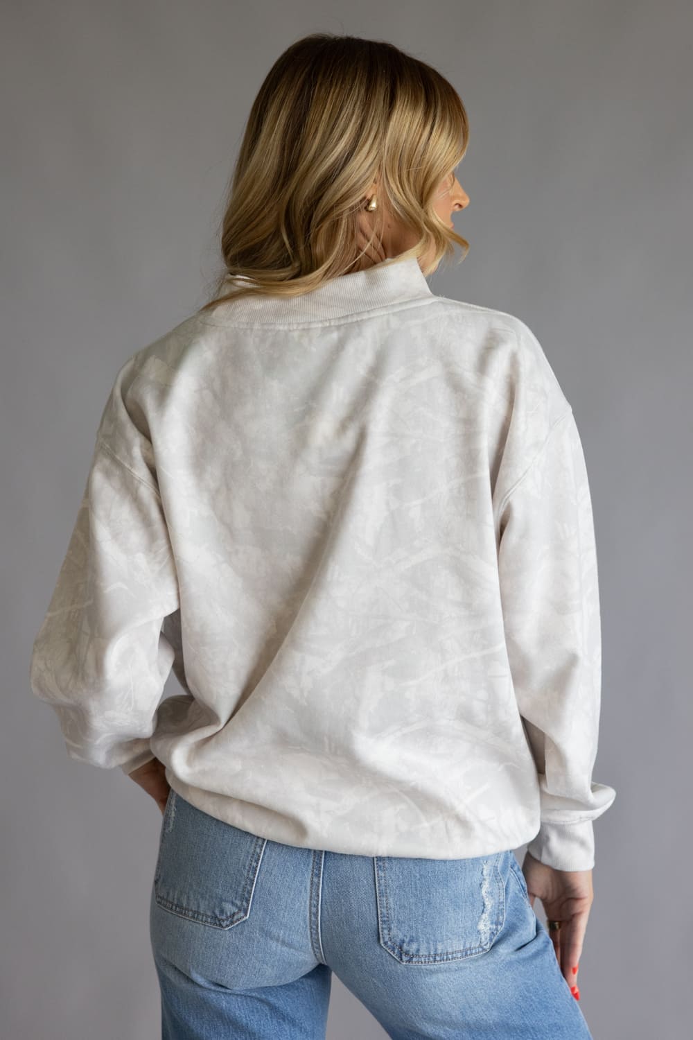 Oversized Camo Mock Neck Sweatshirt for Women in Beige Camo