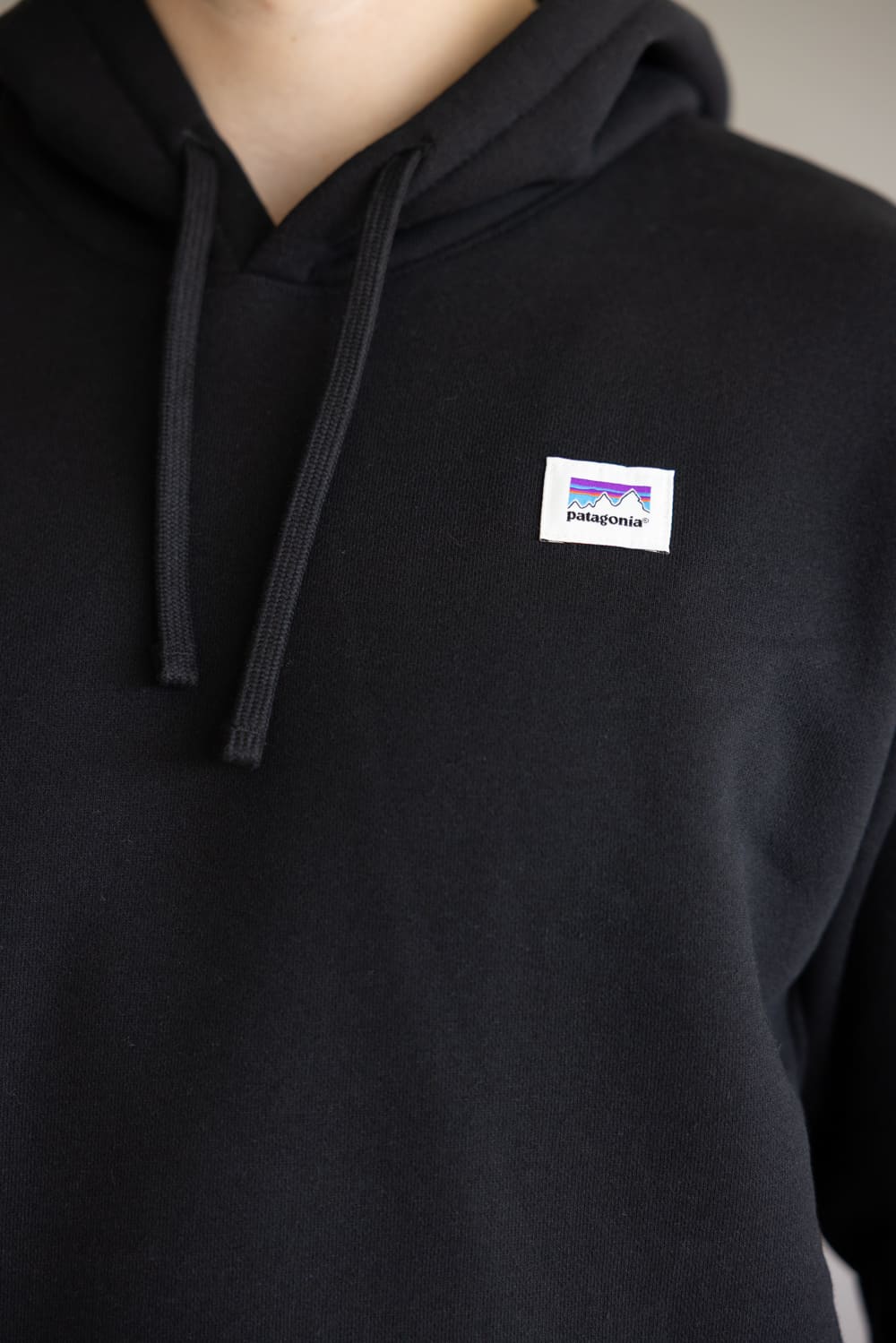 Patagonia Men’s Sticker Uprisal Hoodie in Black 