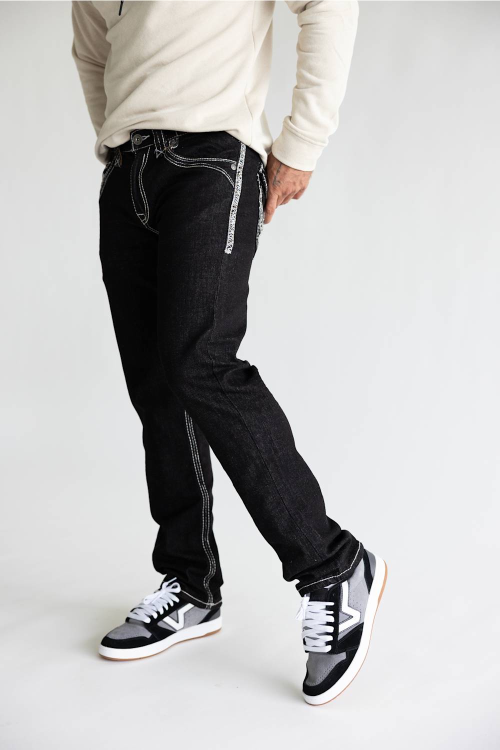 Pure Luck Edge Straight Leg Jeans for Men in Black