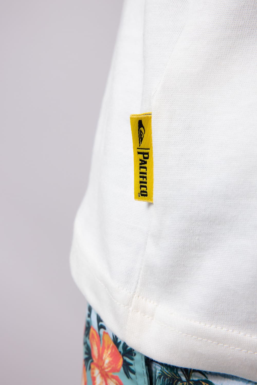 Quiksilver Pacifico Sunstroke T-Shirt for Men in Off White