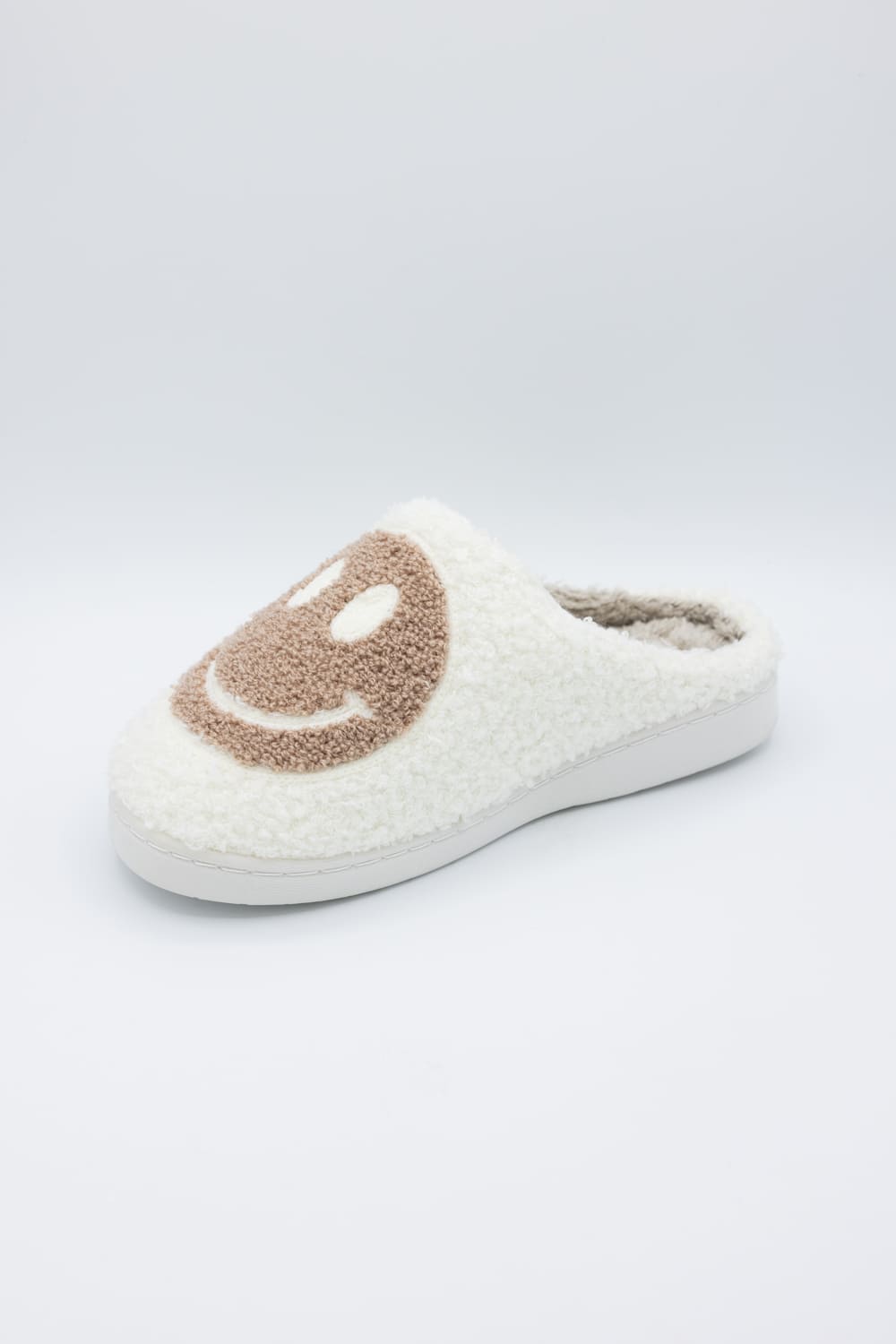  MIA Cozi Smiley Slippers for Women in Cocoa