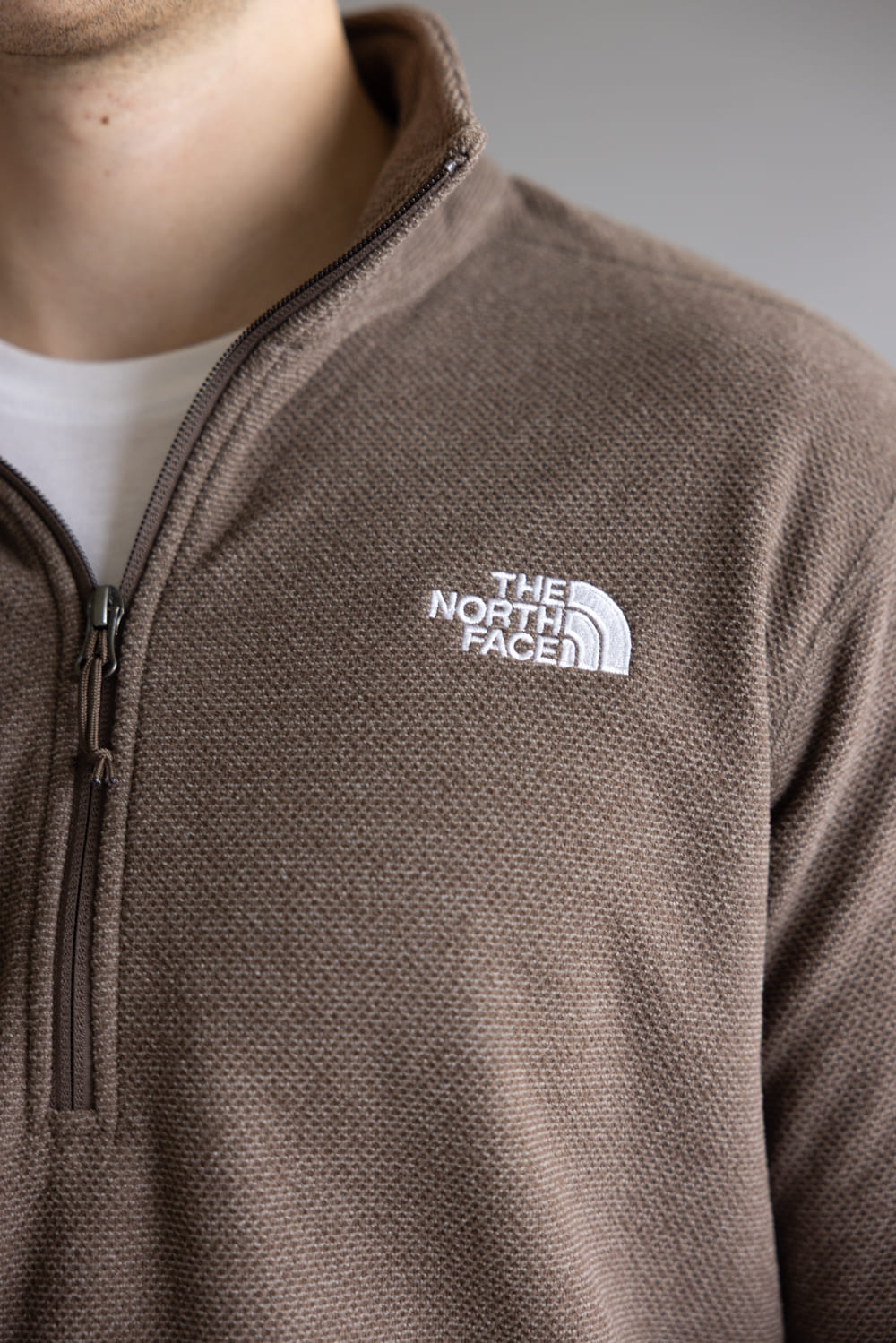 The North Face Textured Cap rock ¼ Zip Neck for Men in Smokey Brown