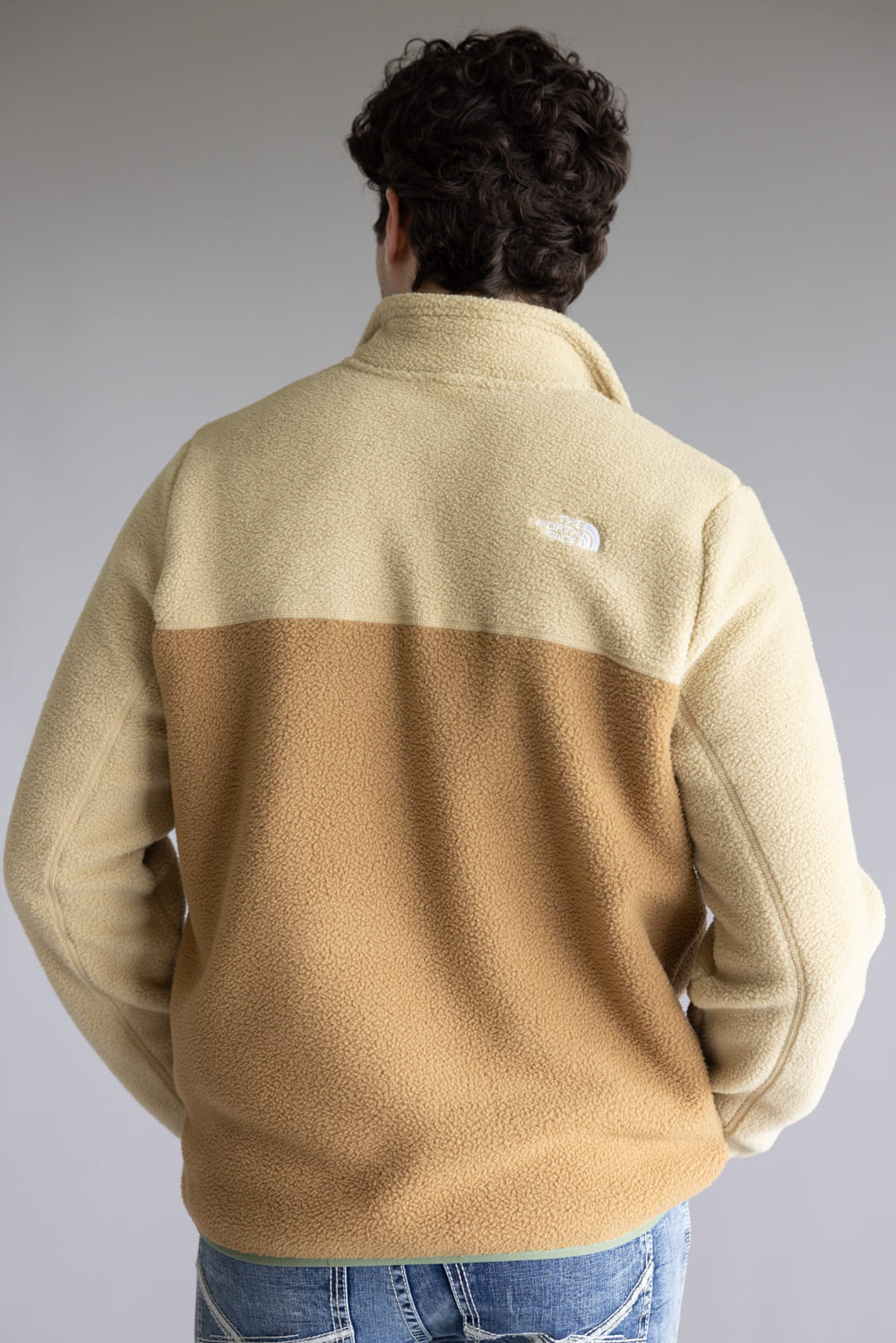 The North Face Yumiori Fleece Quarter Zip for Men in Utility Brown
