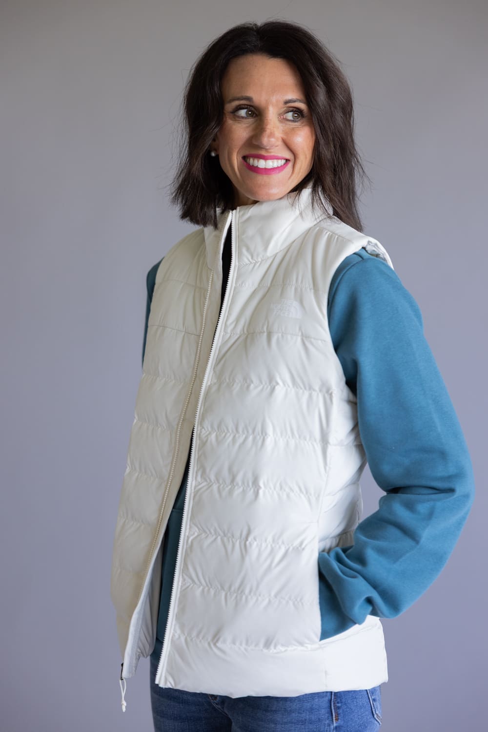 The North Face Aconcagua 3 Vest for Women in White Dune