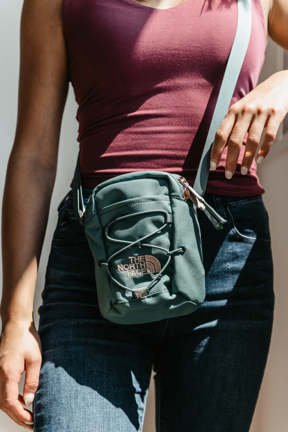 The North Face Jester Crossbody Luxe Bag for Women in Dark Sage