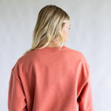 The North Face Oversized Simple Dome Fleece Sweatshirt for Women in Mars Dust