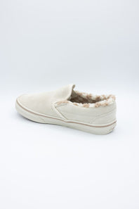 Vans Cozy Hug Classic Slip On for Women in Turtle Dove