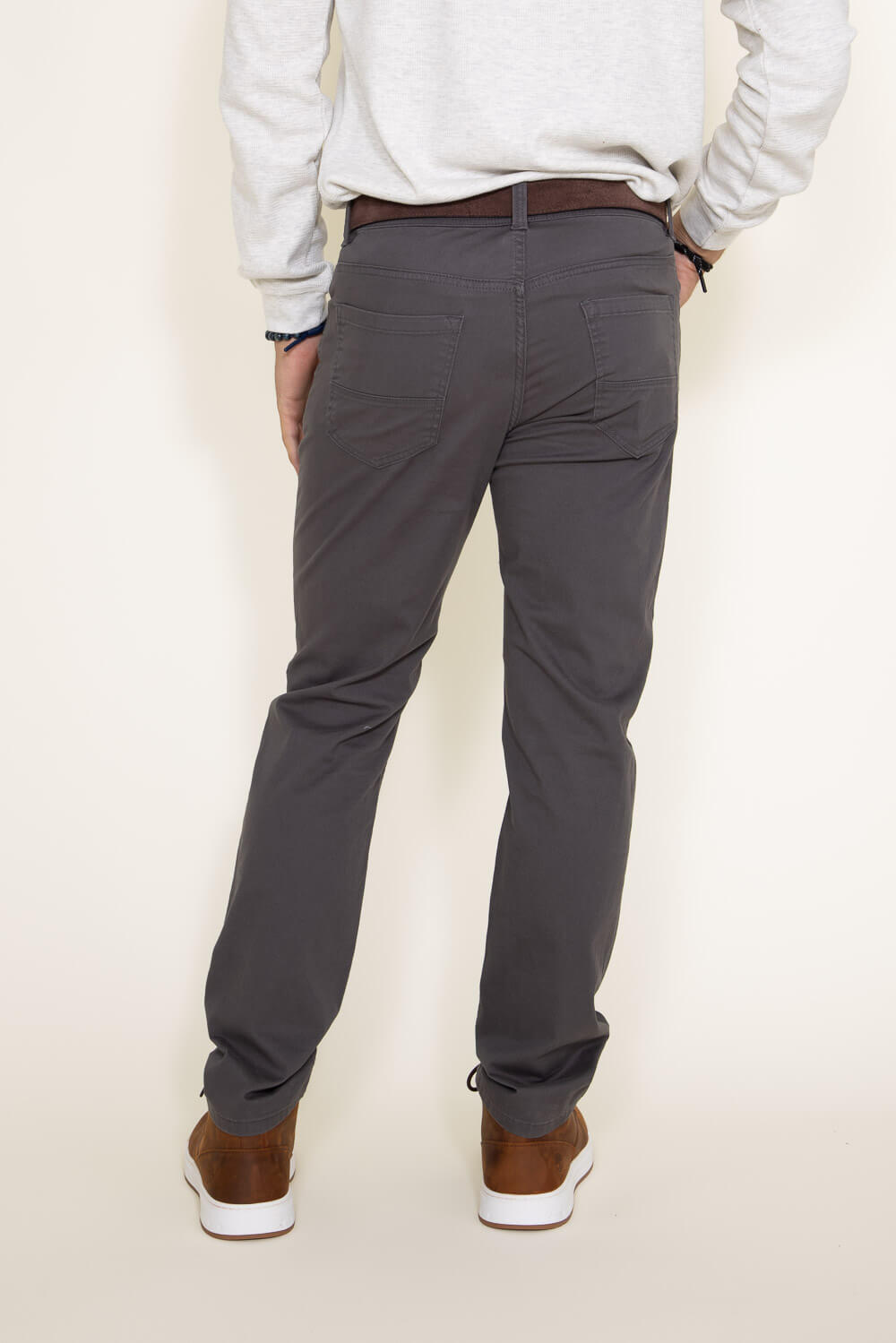 Weatherproof Vintage Stretch Twill Pants for Men in Grey