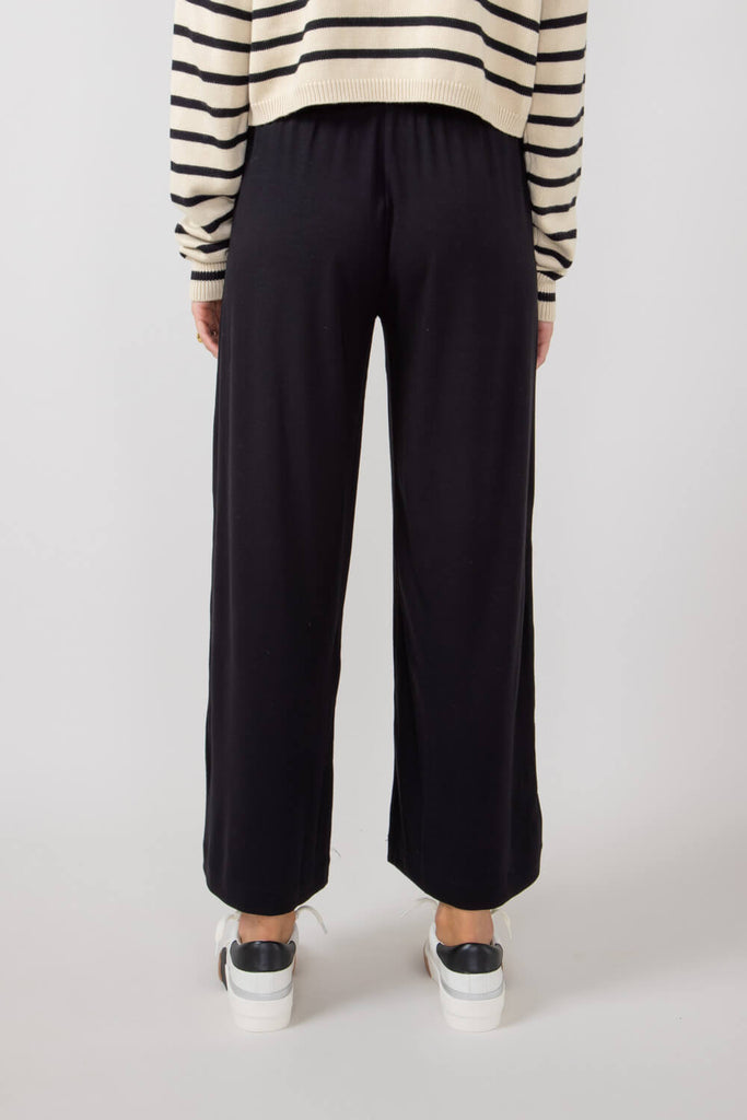003-Wide-Leg-Bow-Tie-Pants-for