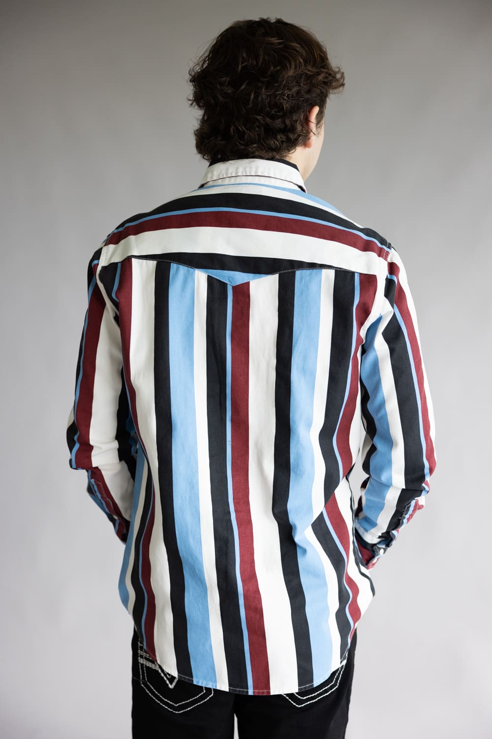 Wrangler Brushpopper Snap Workshirt for Men in Blue/Blue Raspberry