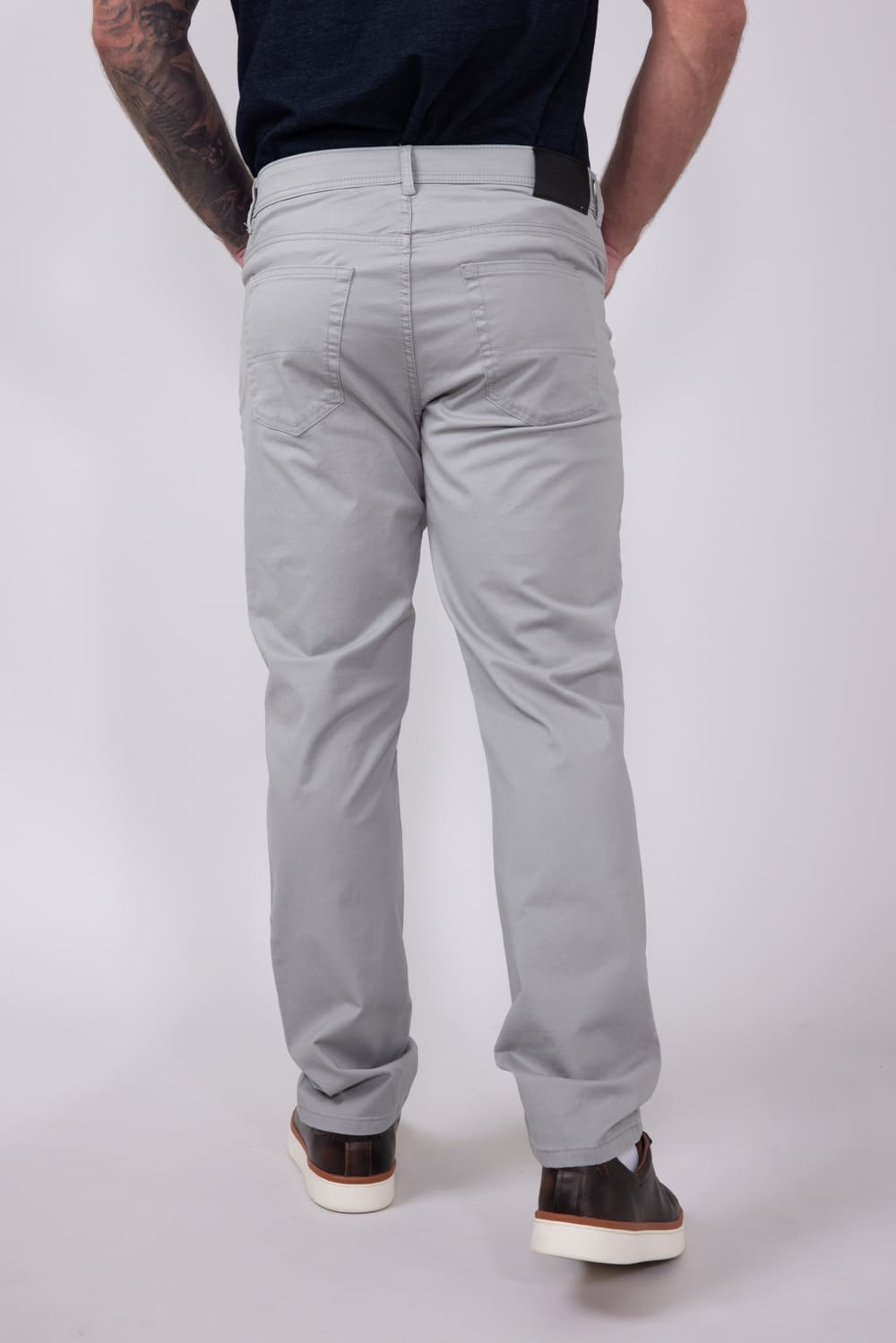 Copper & Oak Leaders Pants for Men in Light Grey