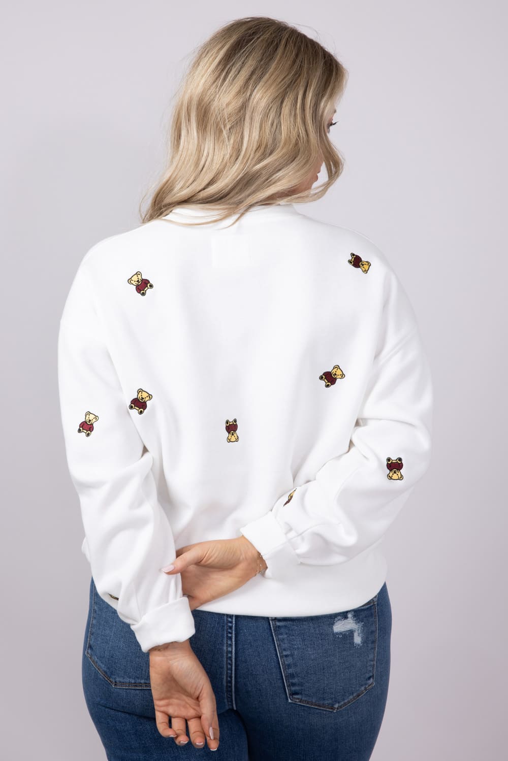 【GRAILZ】RIBBON BLISS SWEATSHIRT [WHITE] 1897 Active Embroidered Bear Fleece Sweatshirt for Women in