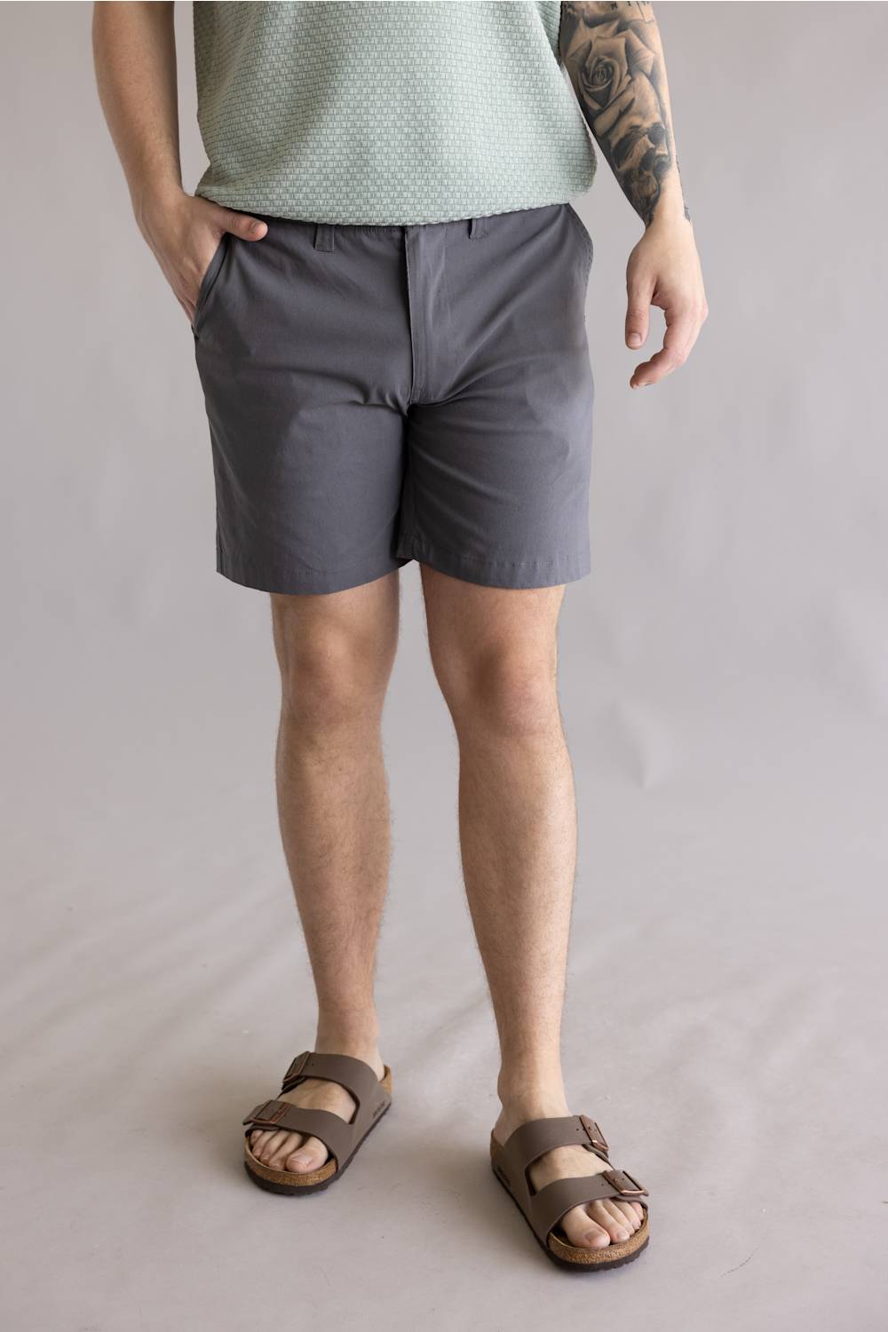 1897 Original Stretch Cotton Shorts for Men in Magnet
