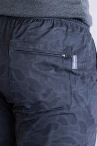 Burlebo Lined Athletic Shorts for Men in Black Camo