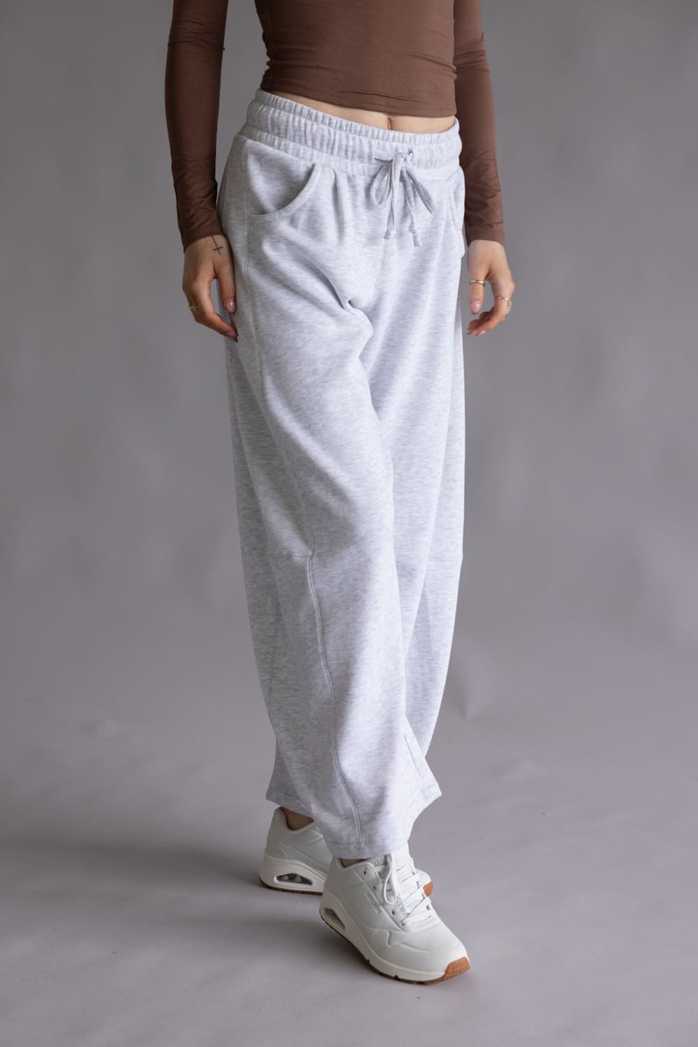Baggy Barrel Fleece Sweatpants for Women in Ice Grey