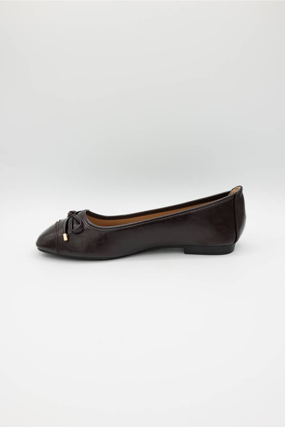 Berness Olesia Ballet Flats for Women in Coffee