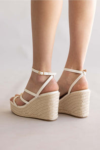 Berness Ralphine Toe Ring Espadrille Wedges for Women in White