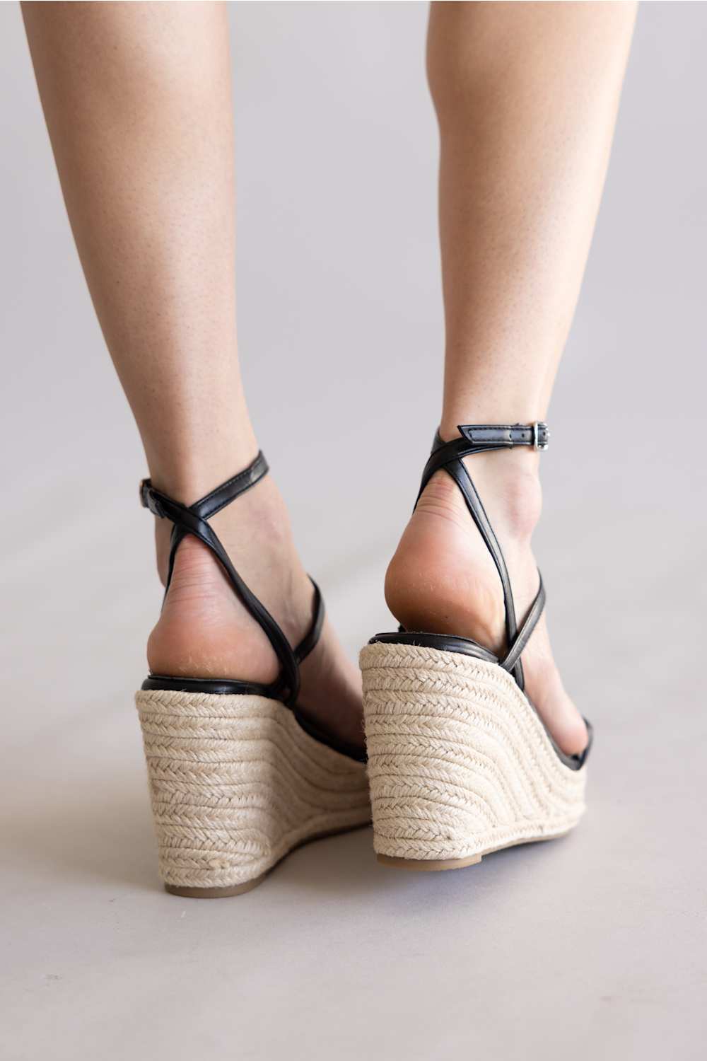 Berness Rosie Espadrille Wedges Black 