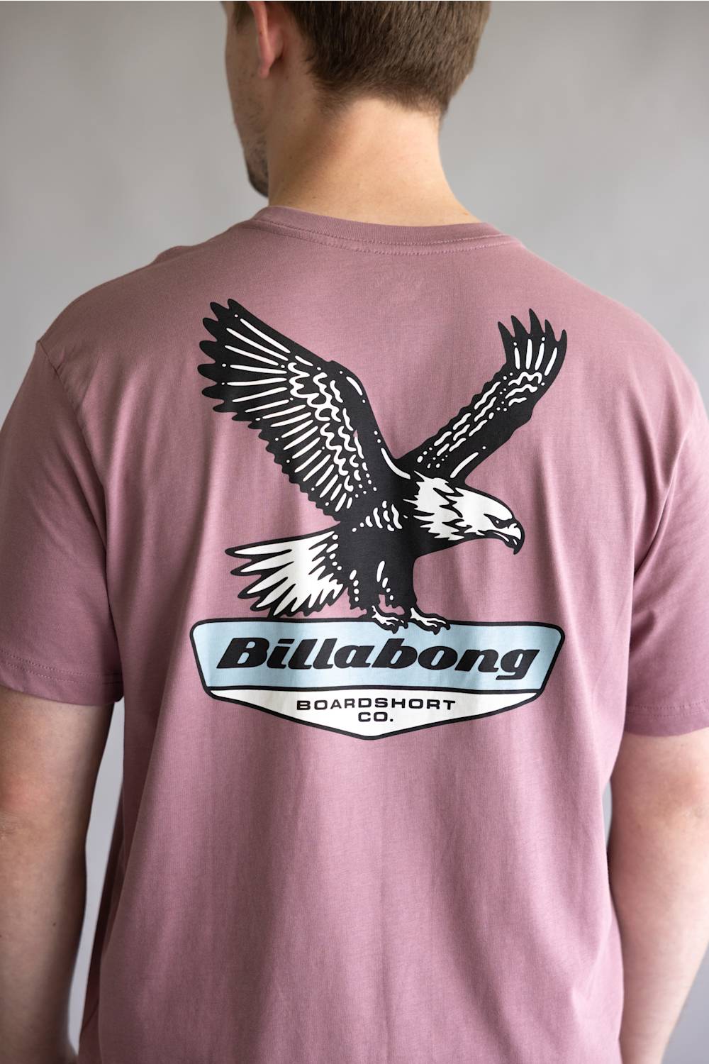 Billabong Snatch Premium T-Shirt for Men in Red Dahlia