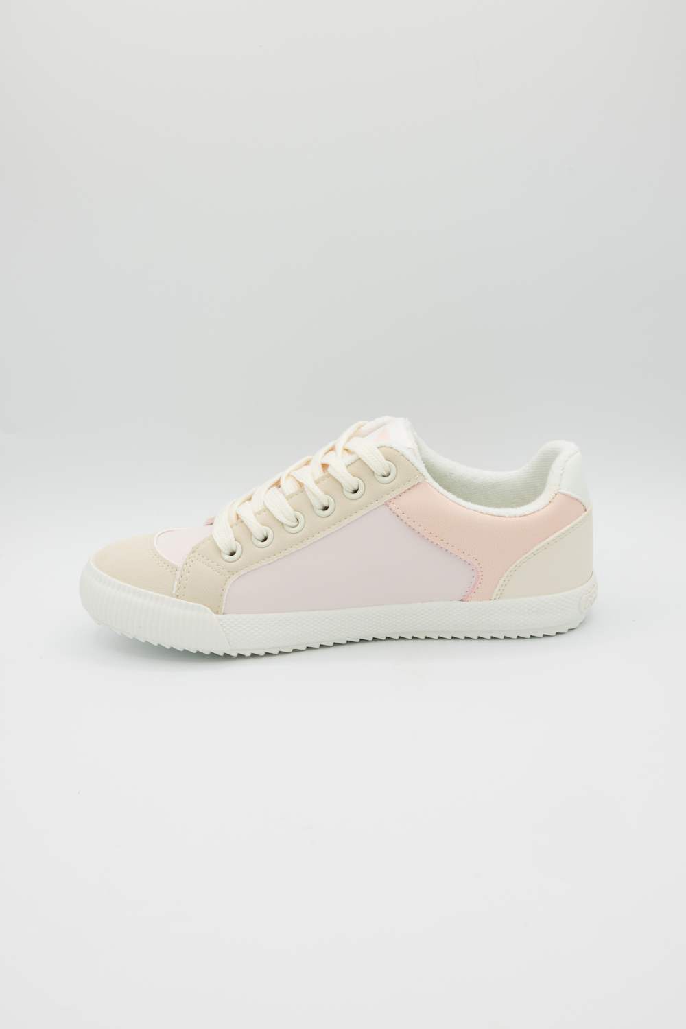Rocket Dog Cheery Low Sneakers for Women in Pale Blush