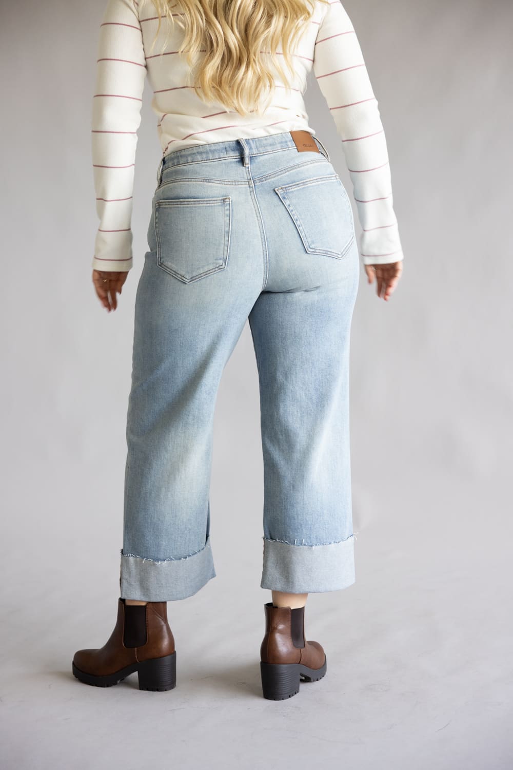 Hidden High Rise Ella Crop Straight Leg Cuffed Jeans for Women