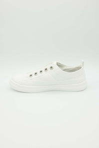 Blowfish Malibu Hangout Slip On Sneakers for Women in White | J8827F3-WHITE