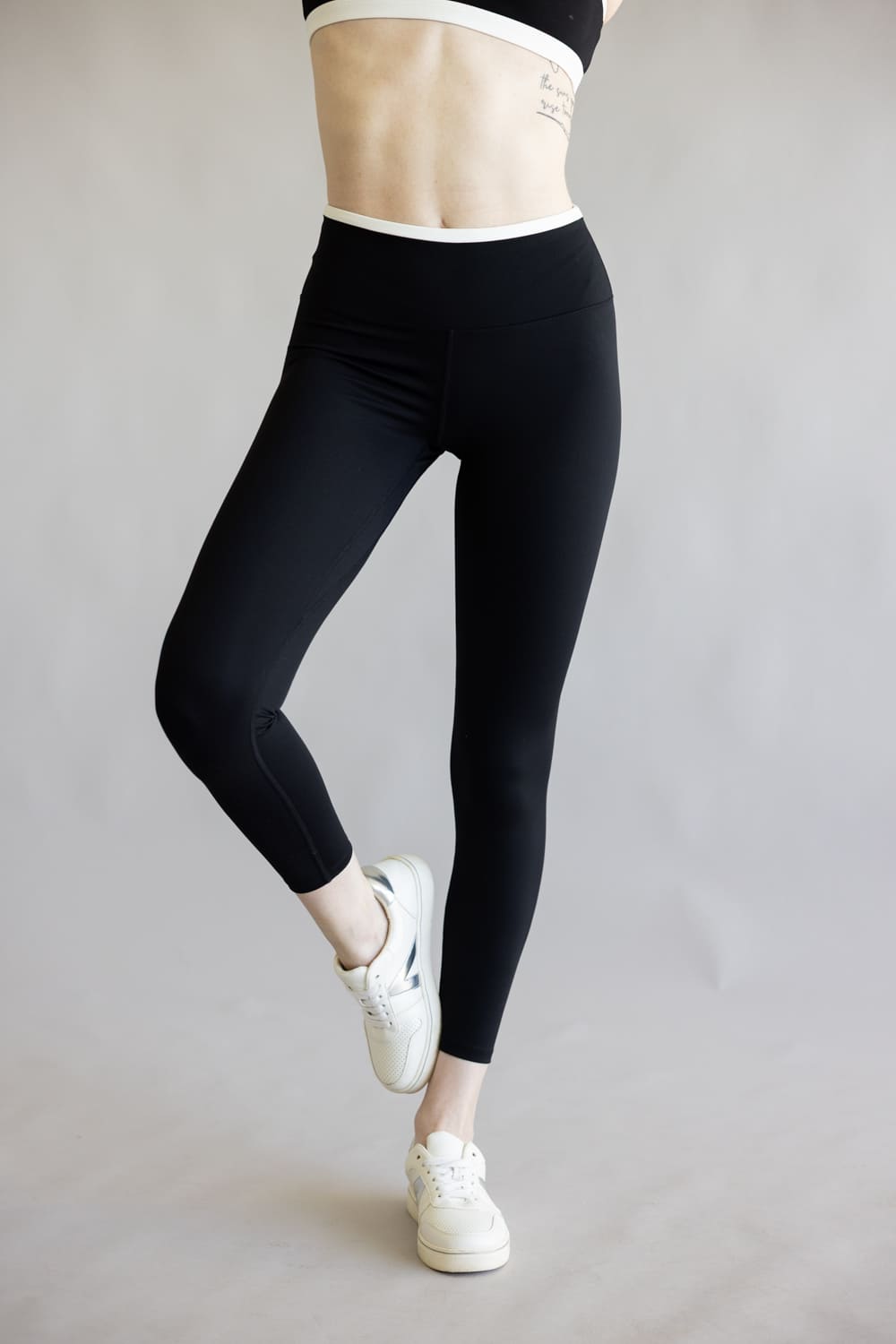 Double Layer Leggings for Women in Black/White
