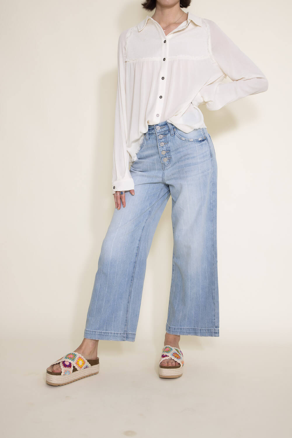Kancan discount cropped jeans