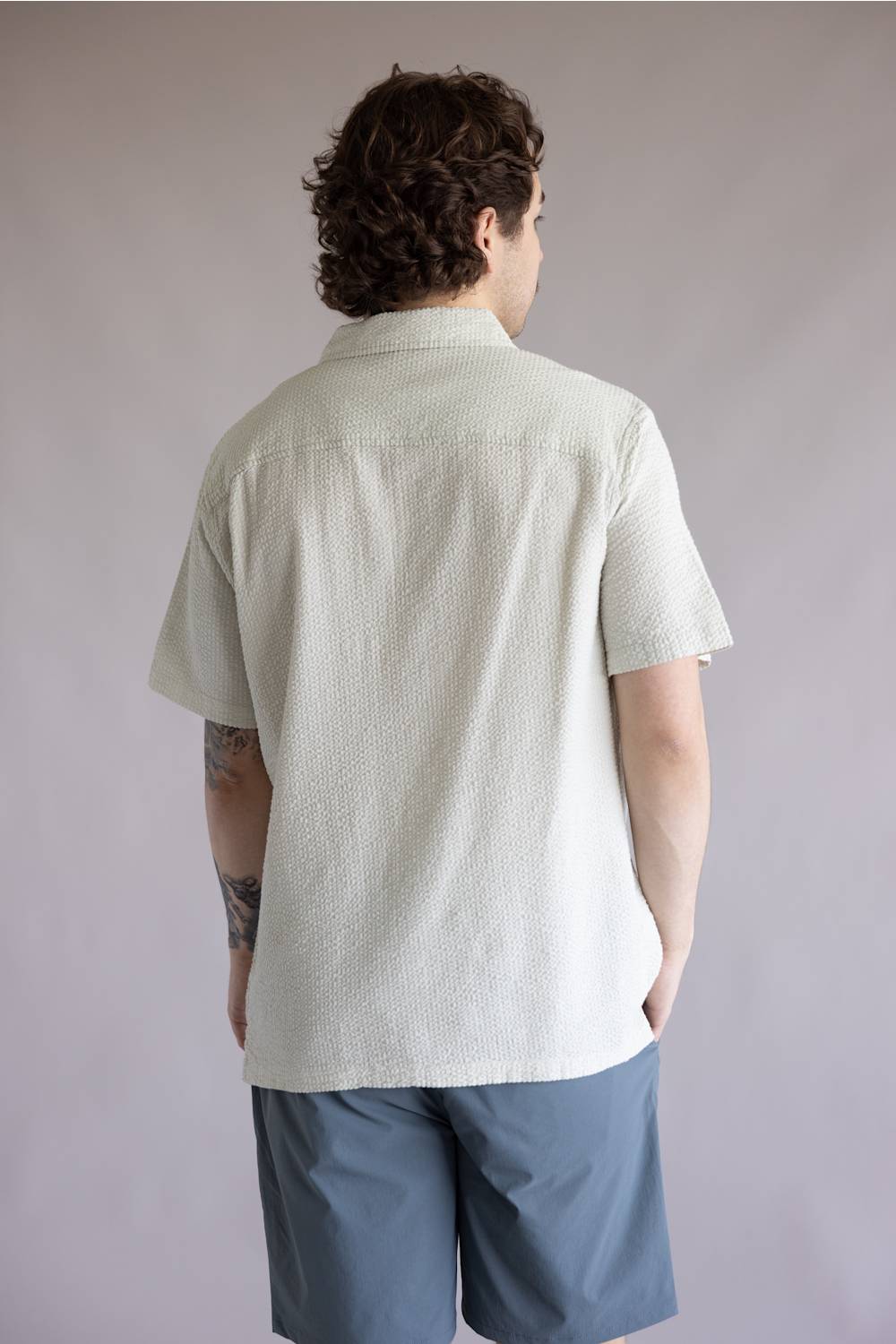 Kuhl Kastaway Button Up Shirt for Men in Feather Grey