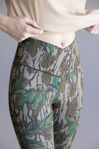 Local Girl Cross-over Waistband Flare Leggings for Women in Camo