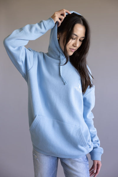 Local Girl Bluff Camo Plate Brushwood Hoodie for Women in Sky Blue