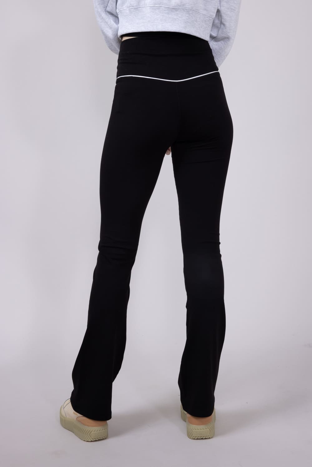 Love Tree Piping Detail Flare Leggings for Women in Black