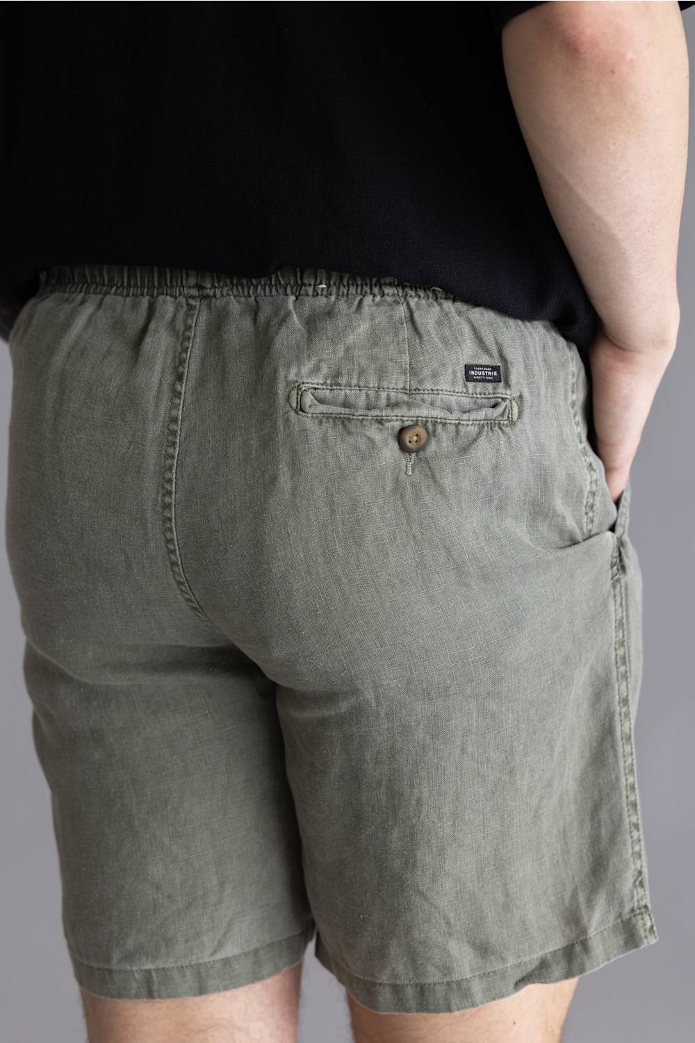 Industrie Marina Linen Shorts for Men in Shamrock