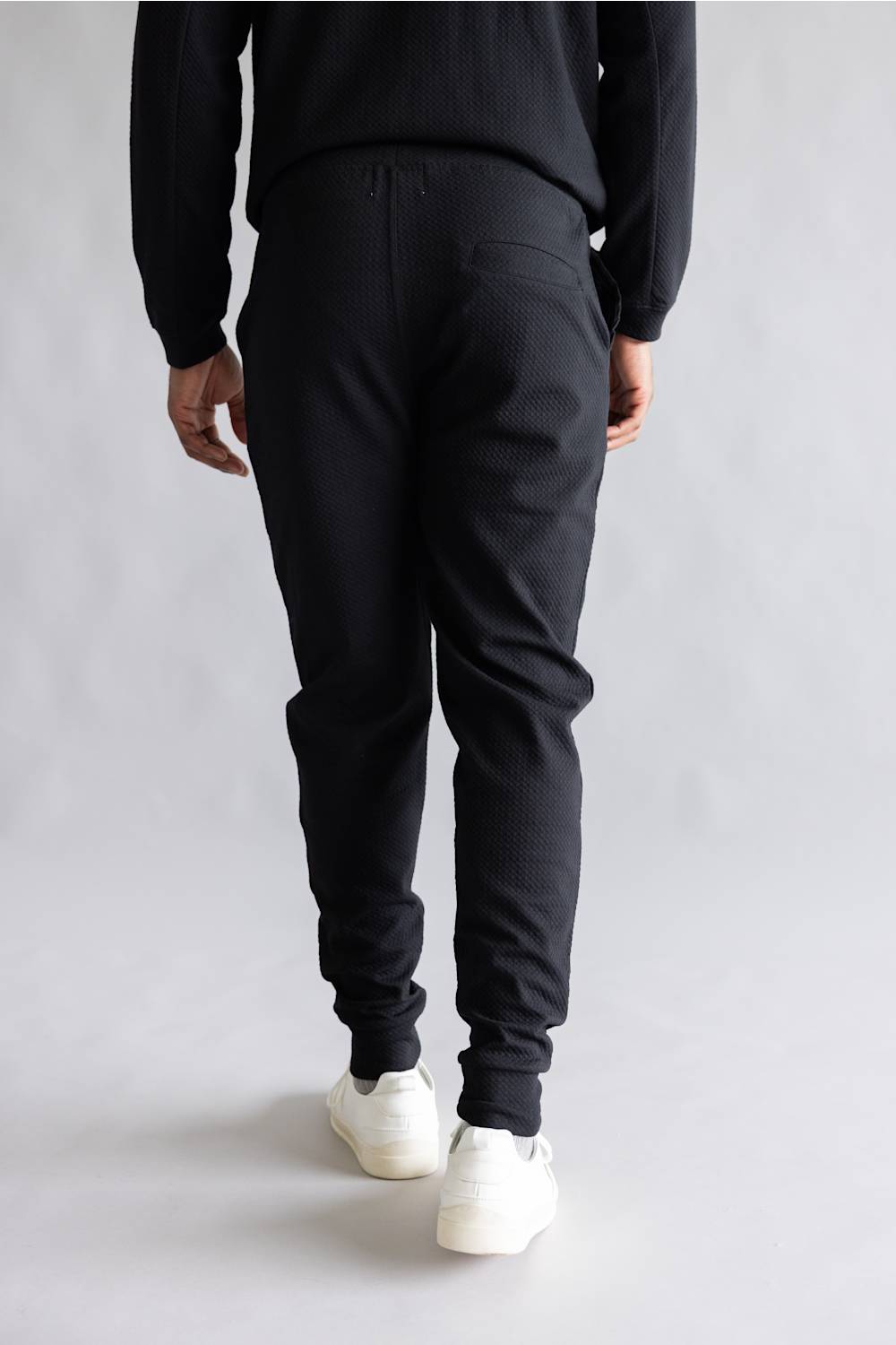 1897 Active Diamond Stretch Joggers in Black