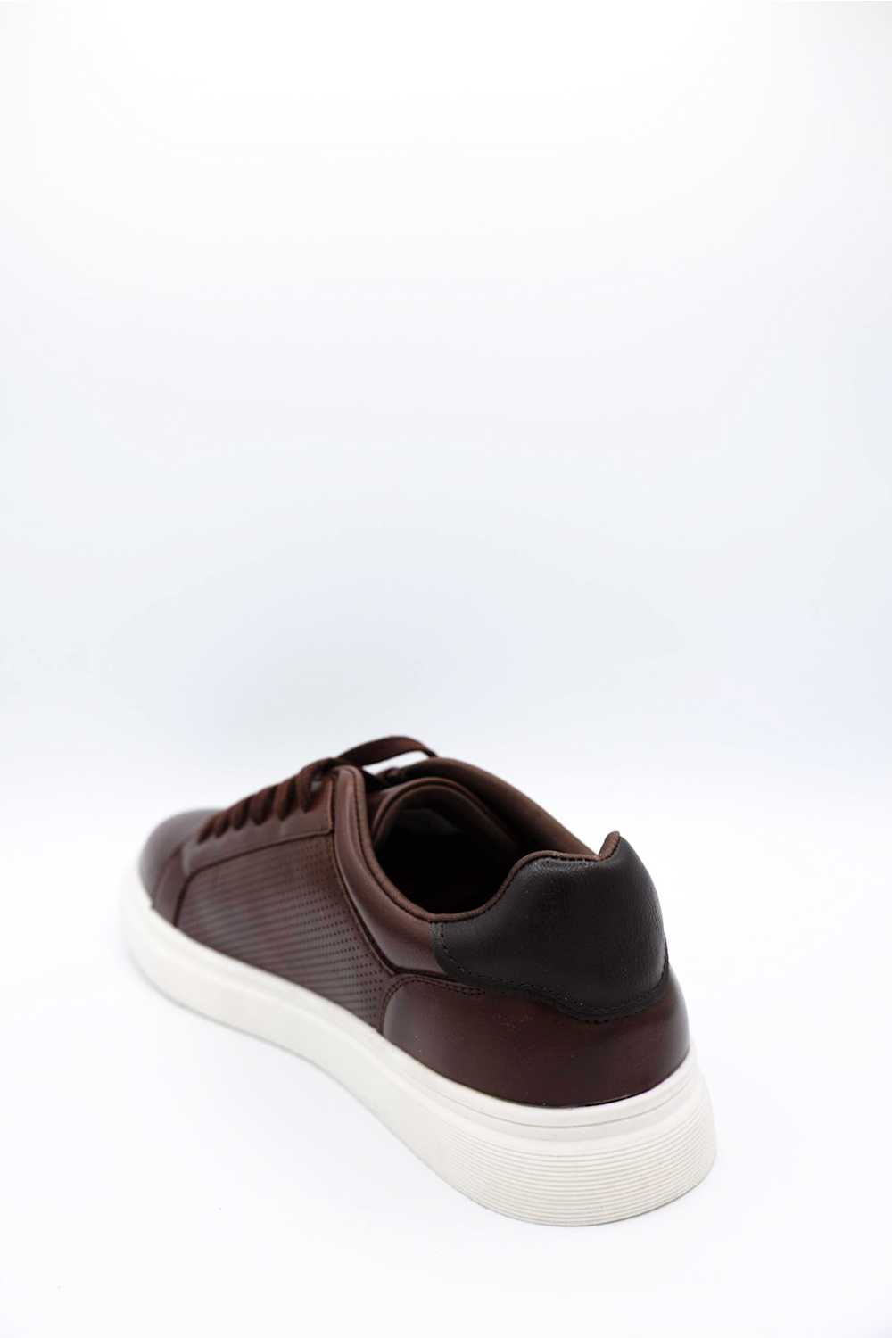 Steve Madden Philip Lace Up Sneakers for Men in Brown