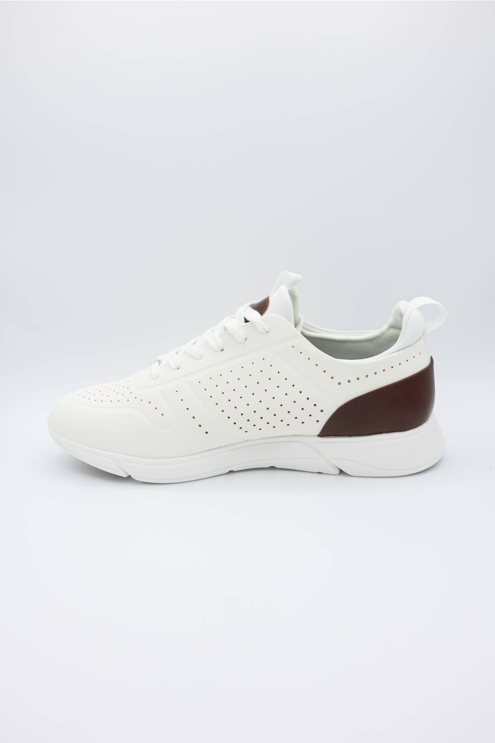 Madden MTigris Lace Up Shoes for Men in White