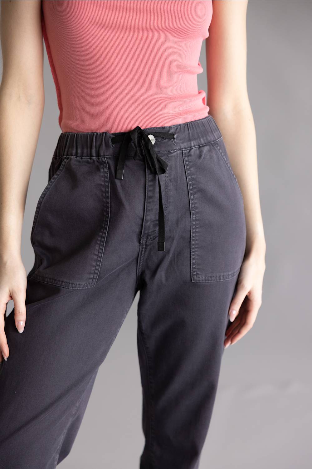 Mica Cropped Jogger Pants for Women in Black