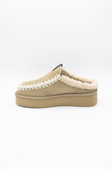 Shu Shop Trinity Clogs for Women in Natural