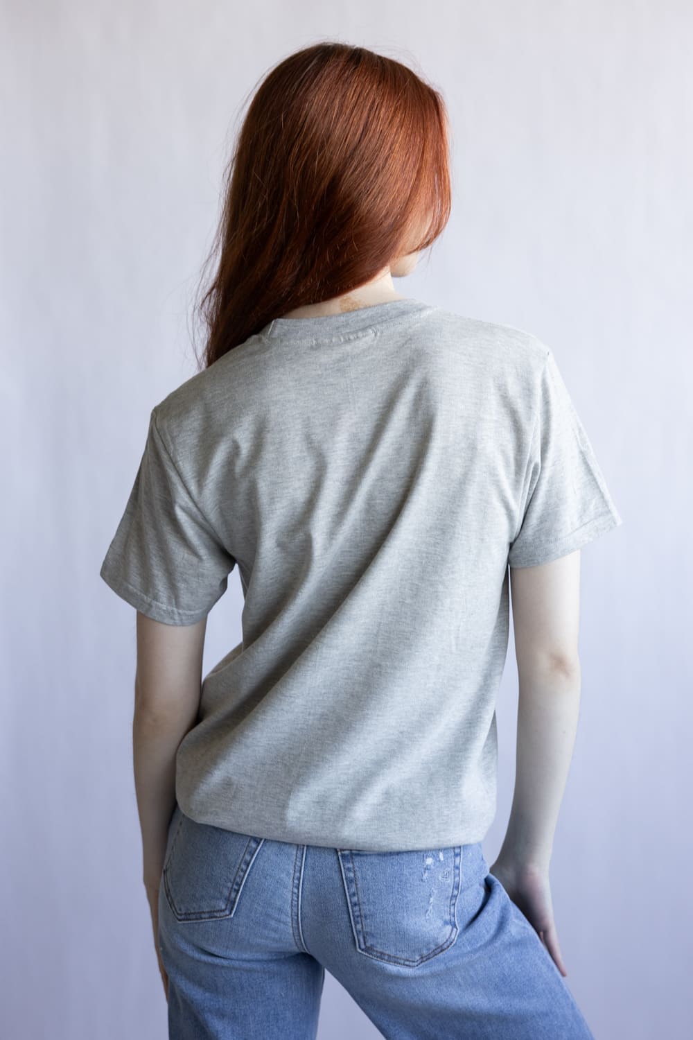 Simply Southern Holiday Bow T-Shirt for Women in Gray
