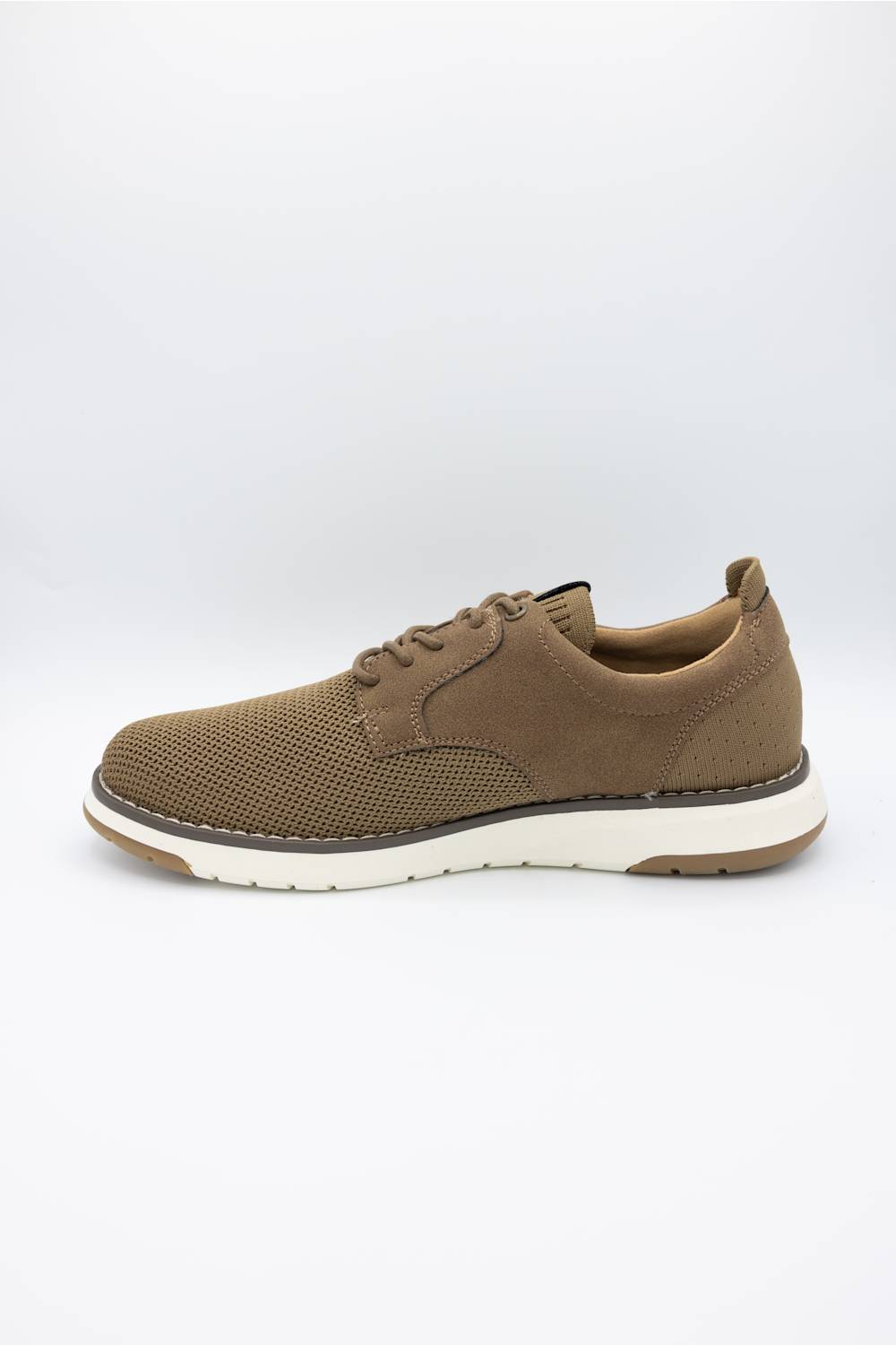 Steve Madden MRory Lace Up Shoes for Men in Tan