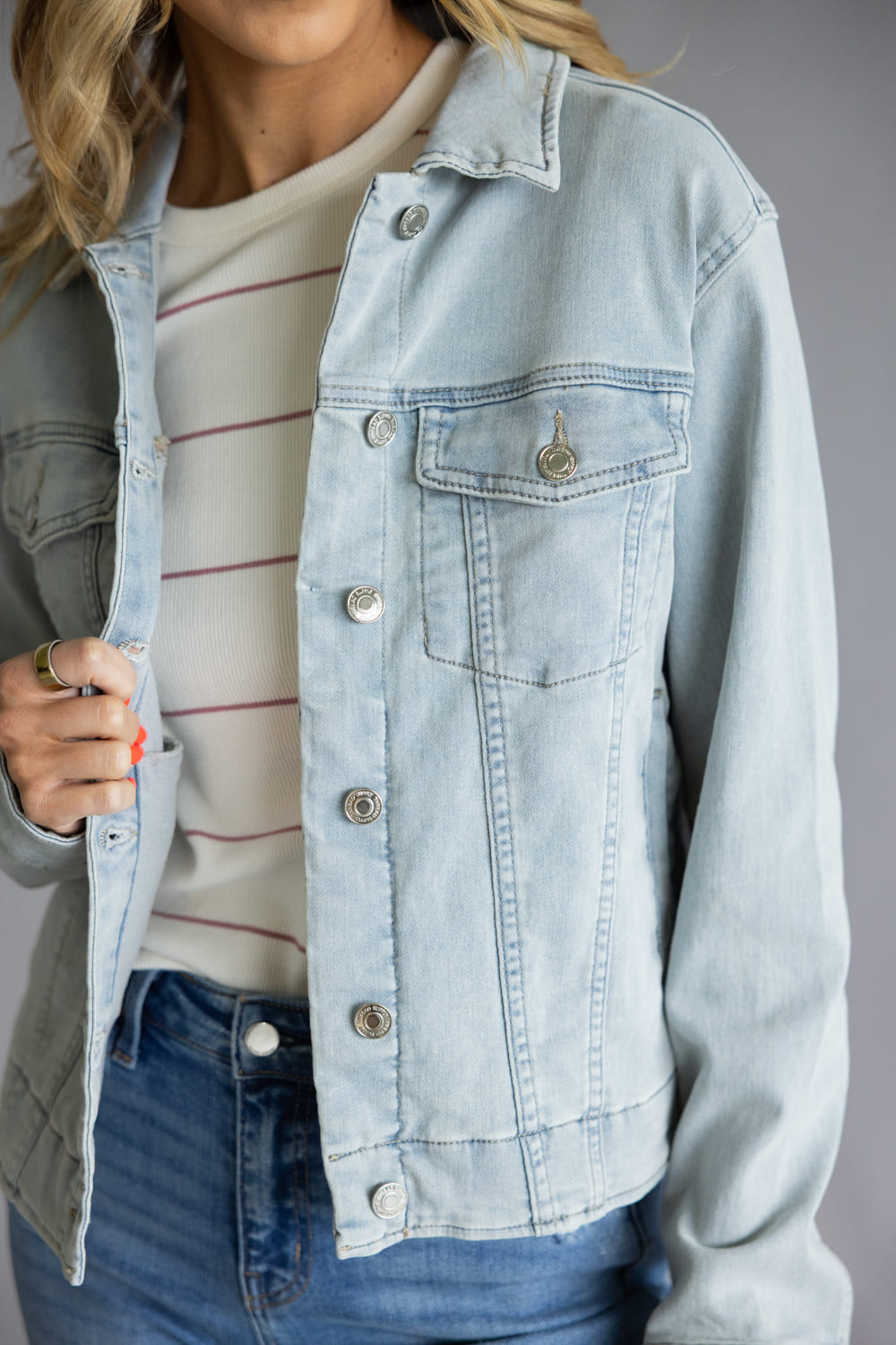 Thread & Supply Tyler Jacket for Women in Light Wash 